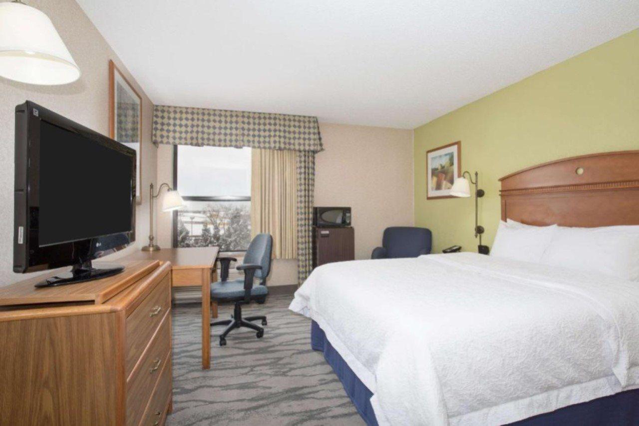 Hotel Baymont By Wyndham Thornton Esterno foto