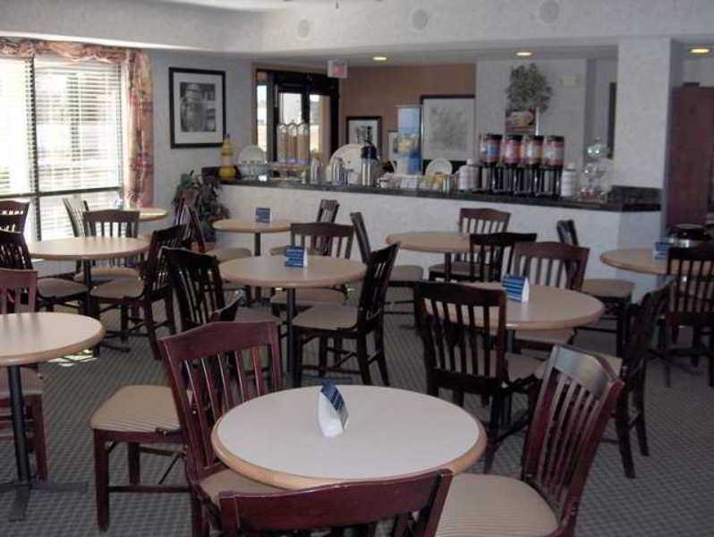 Hotel Baymont By Wyndham Thornton Ristorante foto