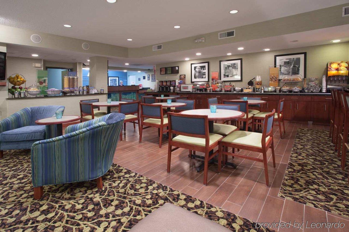 Hotel Baymont By Wyndham Thornton Esterno foto