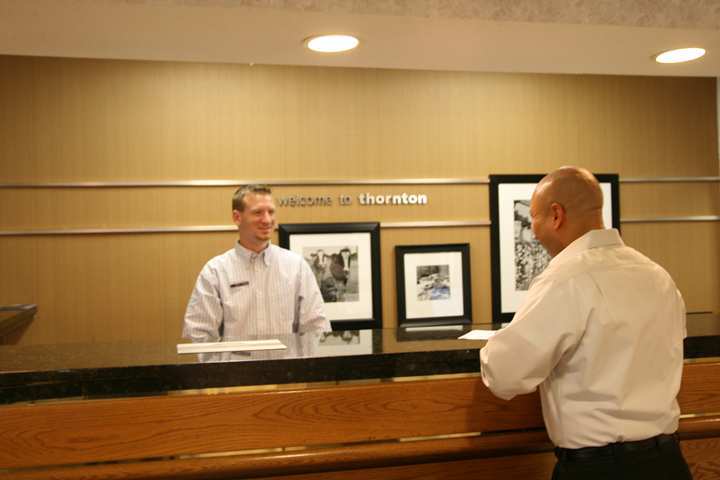Hotel Baymont By Wyndham Thornton Interno foto