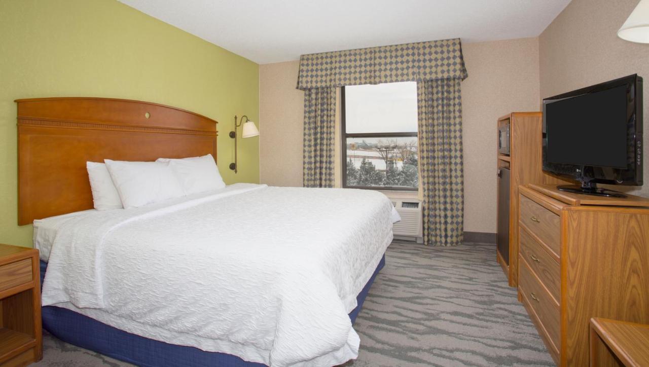 Hotel Baymont By Wyndham Thornton Esterno foto